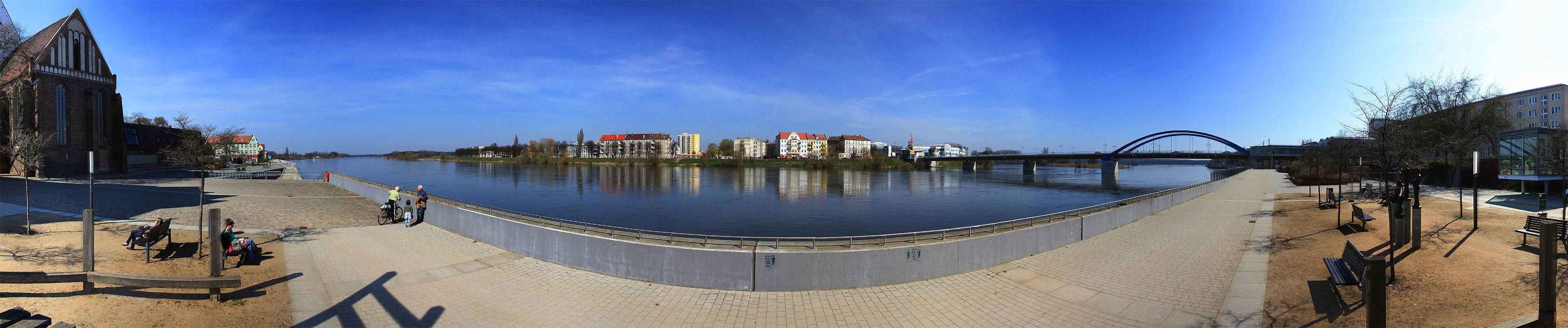 Oderbruecke_Panorama.jpg