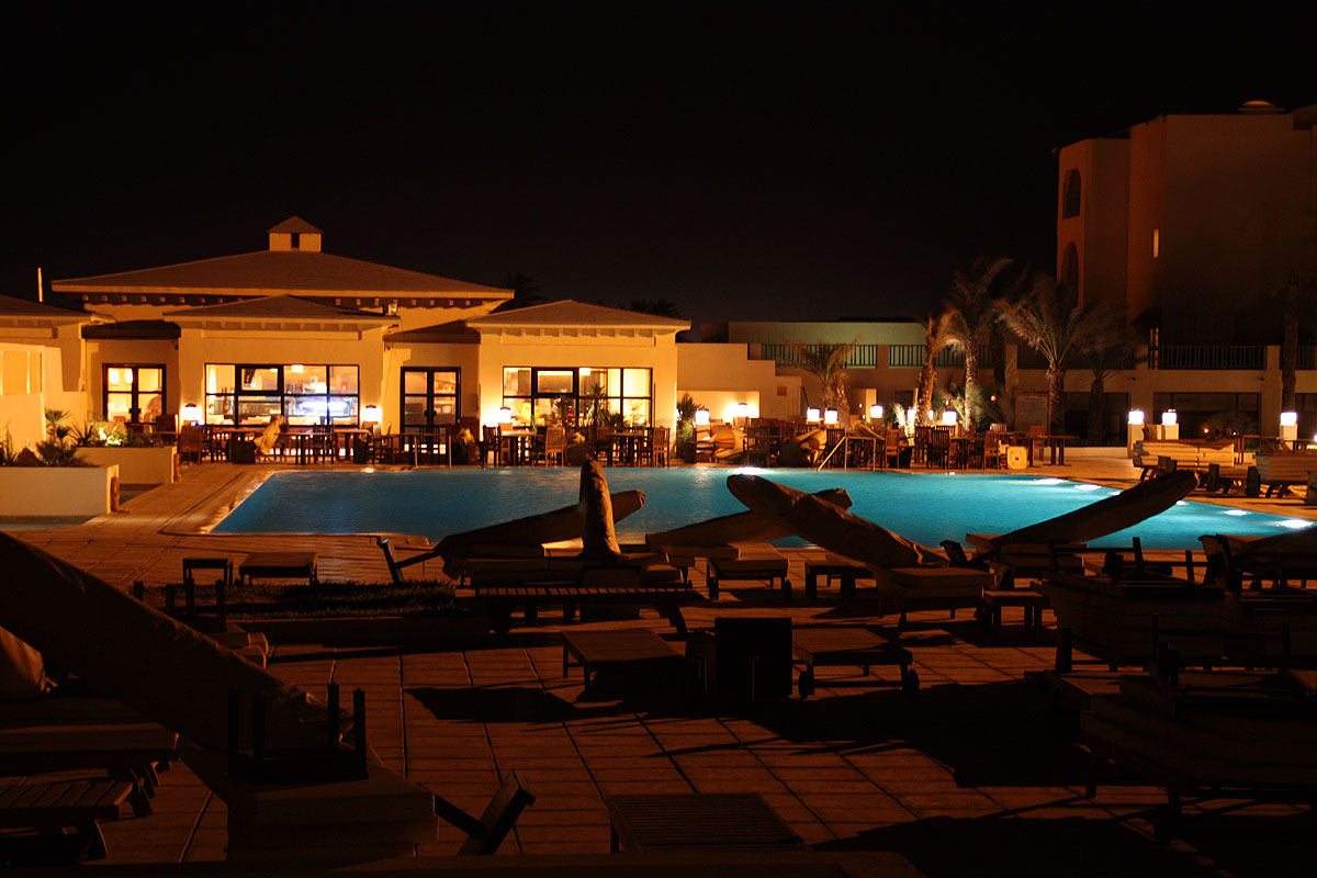 Mvenpick Hotel Djerba at night